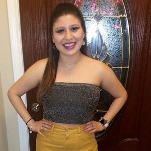 Meet your Posher, Aura